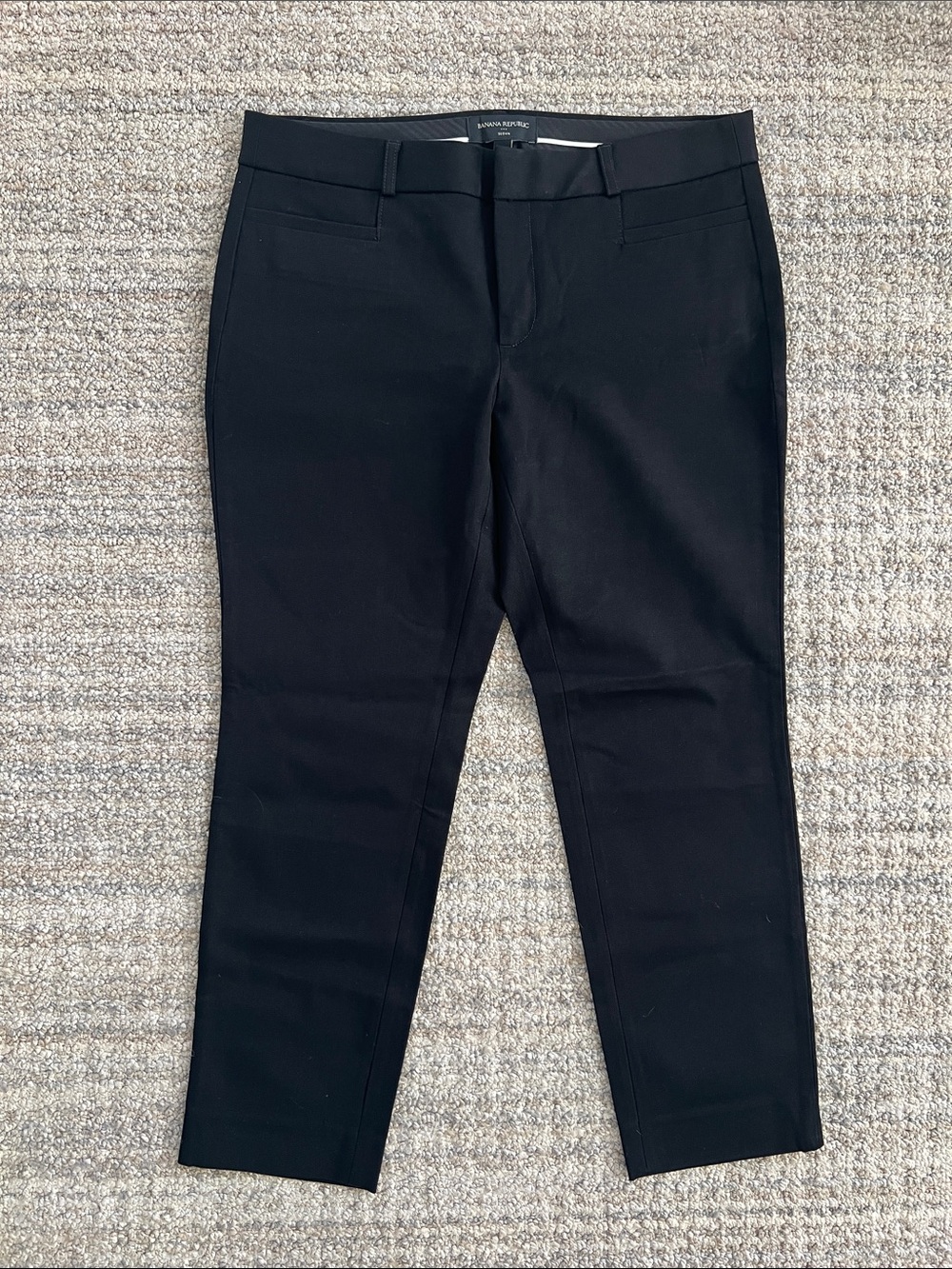 Banana Republic Black Women’s Slim Dress Pants